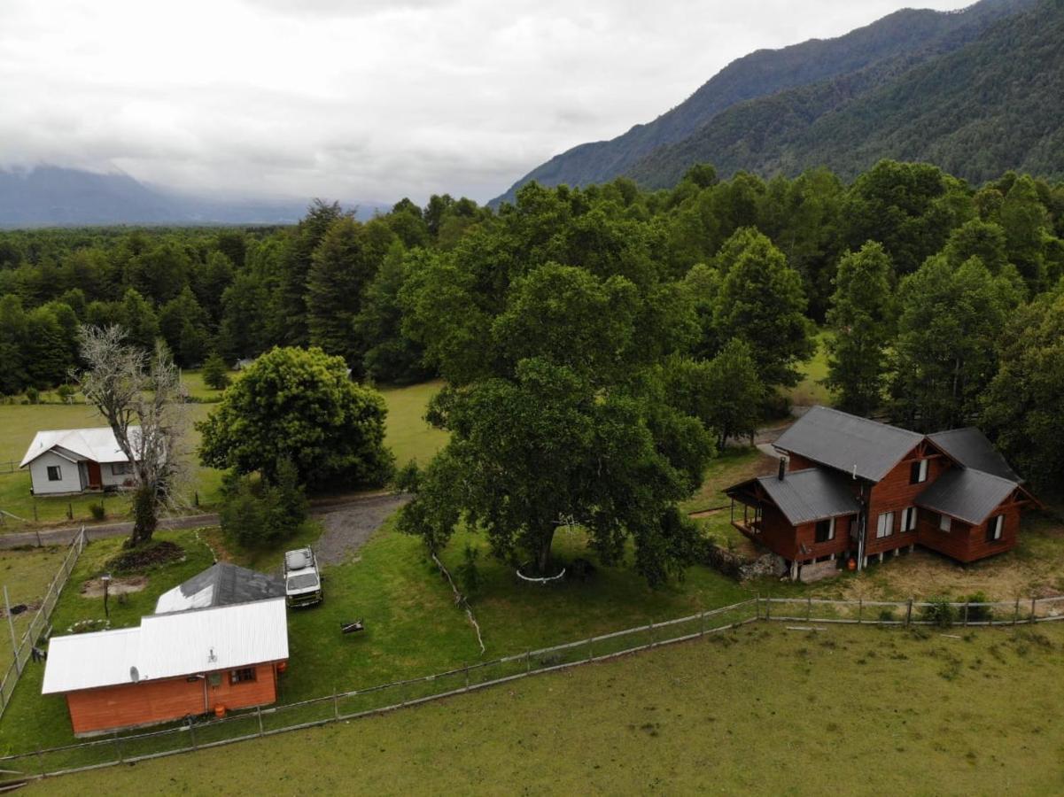 Cabanas Los Canelos Hermosa Granja En Pucón Zewnętrze zdjęcie