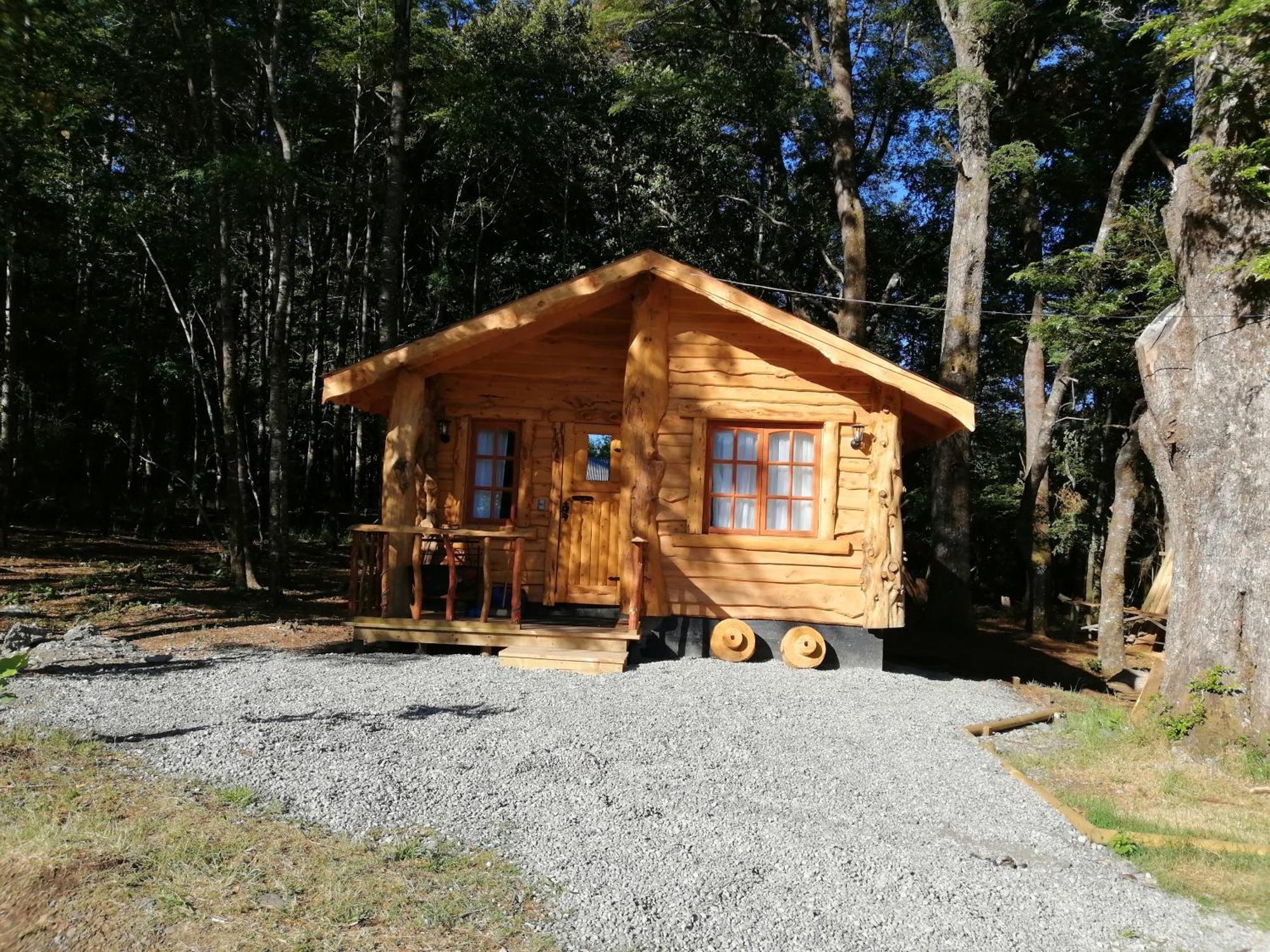 Cabanas Los Canelos Hermosa Granja En Pucón Zewnętrze zdjęcie